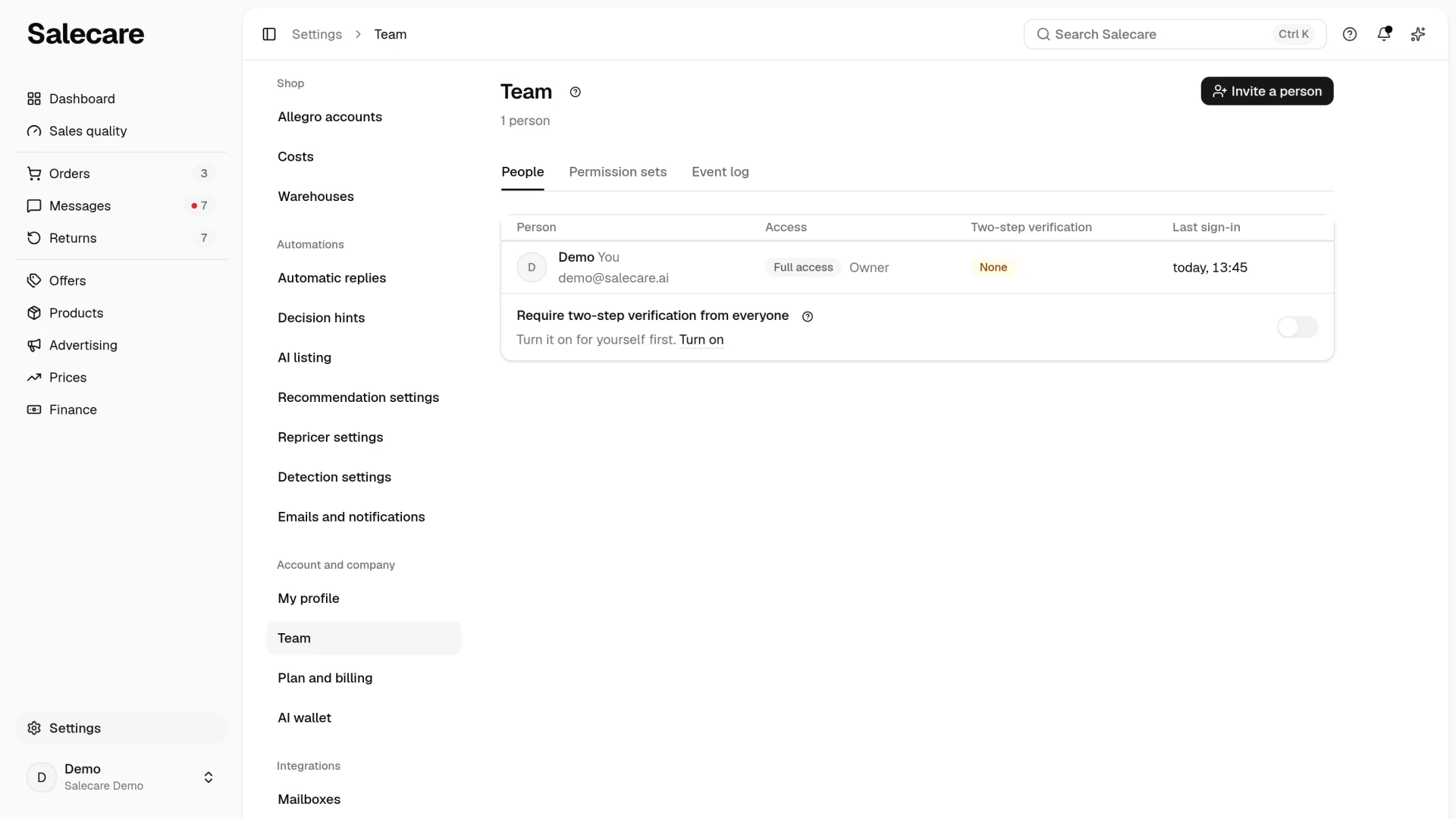 The Team page with its tabs and the table of people and pending invitations