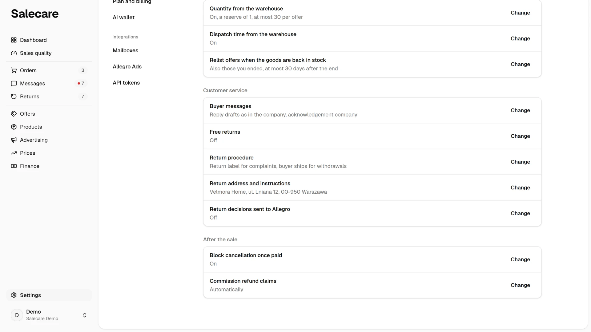The return terms rows in the Customer service group of the account settings